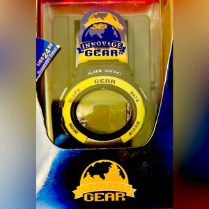 Digital Innovage GEAR Sports Watch in Plastic Case.
Plastic Band *NEW